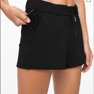 Lululemon On the Fly shorts